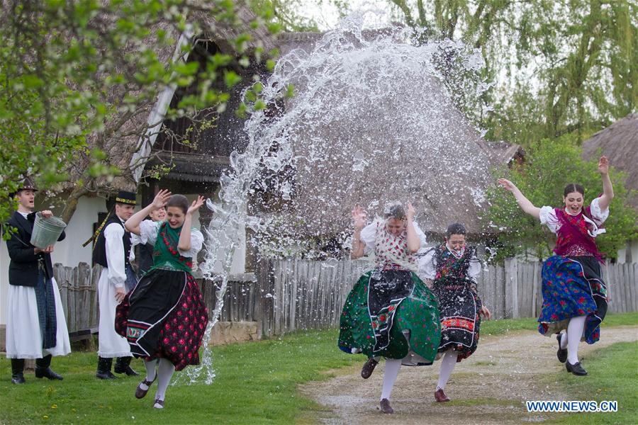 HUNGARY-SZENNA-EASTER-CELEBRATION