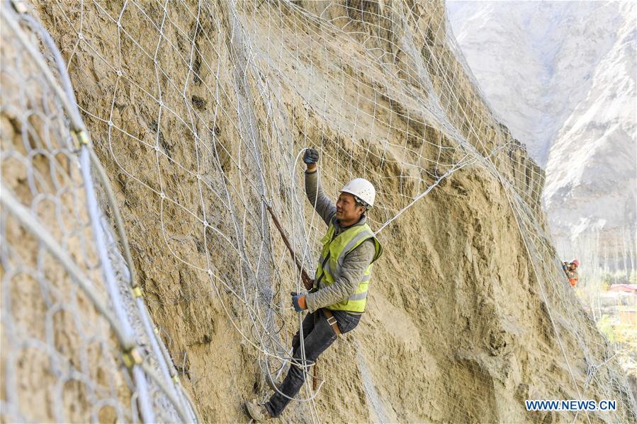 CHINA-XINJIANG-CONSTRUCTION TEAM (CN)