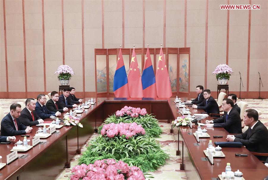 (BRF)CHINA-BEIJING-BELT AND ROAD FORUM-LI KEQIANG-MONGOLIAN PRESIDENT-MEETING (CN)   