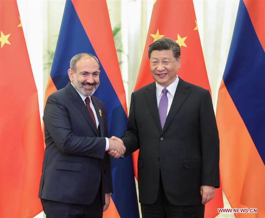 Xi meets Armenian PM