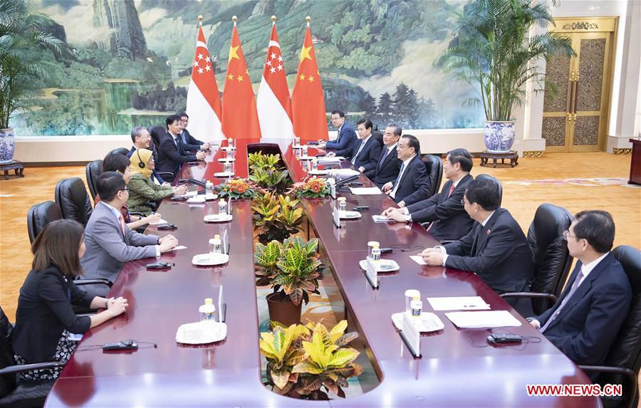 CHINA-BEIJING-LI KEQIANG-SINGAPOREAN PRESIDENT-MEETING (CN)